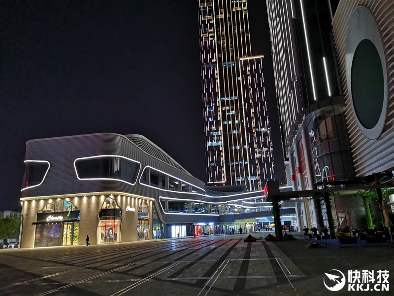 徠卡雙攝封神之作！HUAWEI P20評測：漸變結構色不可自拔