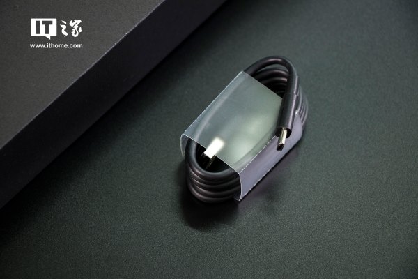「IT之家评测室」NokiaX6拆箱图赏