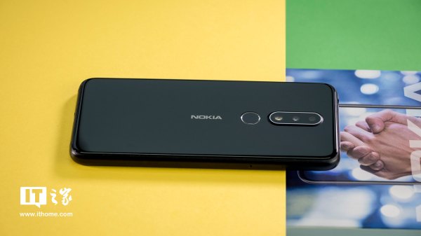 「IT之家评测室」NokiaX6拆箱图赏