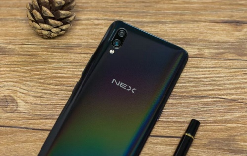 硬件配置強大手機軟件智能化 vivo NEX感受出色