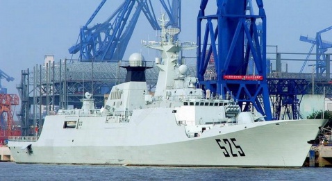 中国导弹护卫舰只造2艘就停产：悄无声息突然爆发新一轮造舰狂潮