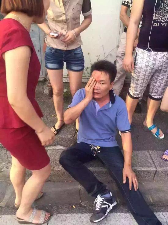 意大利华人与警方冲突 警方被指殴打华人