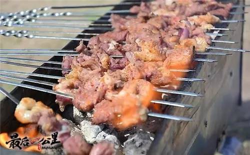 烤肉 新疆美食界的半壁江山