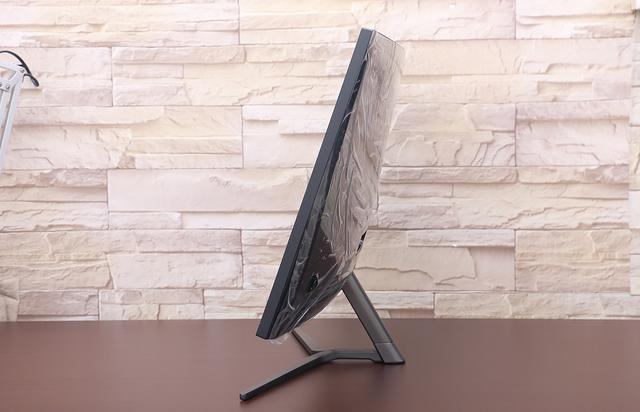 入门级 2K 144Hz，优派 VX2758-2KC-PRO 曲面显示器开箱