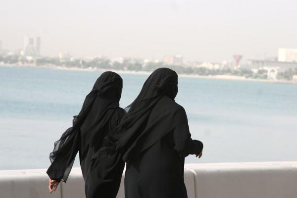 卡塔尔人有钱从不为房子发愁，生活却为啥并不舒适安逸？