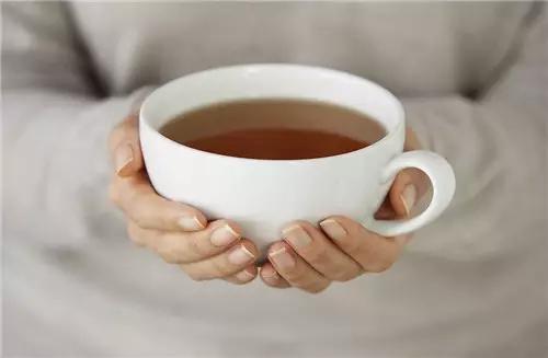 最强寒潮来袭，赶紧喝杯茶暖暖身吧！