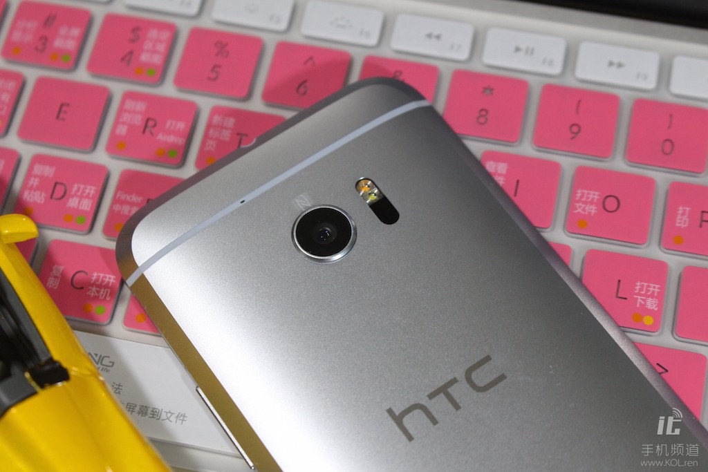 HTC年度旗舰力作，HTC 10国行版评测