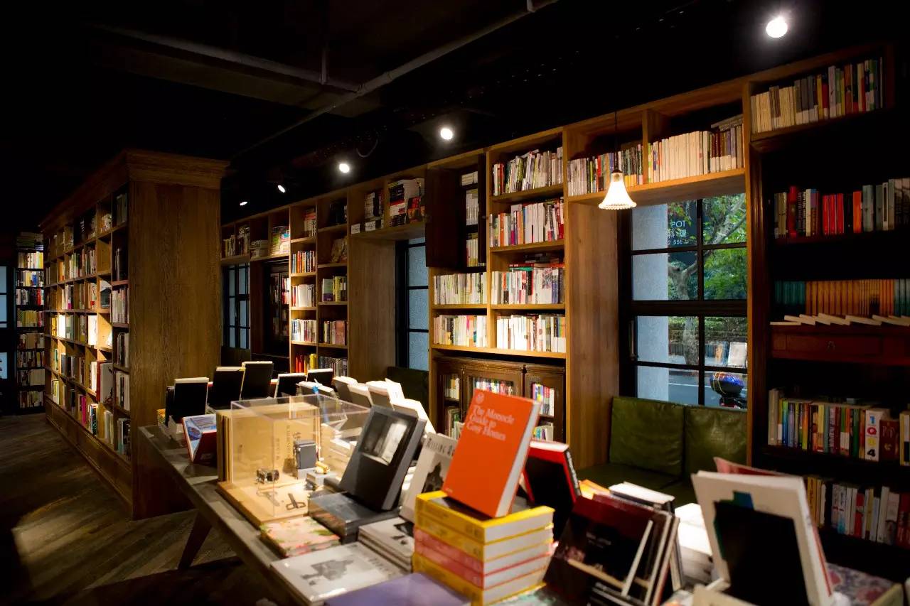 这间上海的书店，成了都市人的生活美学空间