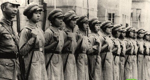 蒋介石用了三千“佳丽”赢了“中原大战”