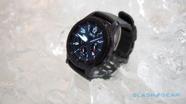 IFA 2016：掩藏在手腕子上的高科技 三星Gear S3上手图赏