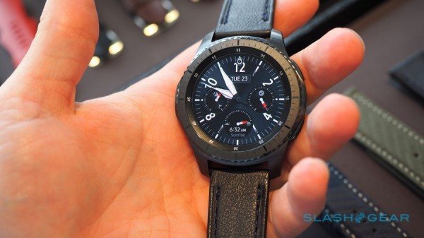 IFA 2016：掩藏在手腕子上的高科技 三星Gear S3上手图赏