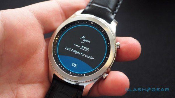 IFA 2016：掩藏在手腕子上的高科技 三星Gear S3上手图赏