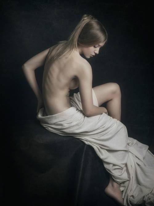 古典油画人像摄影 人体裸露之美的最佳表达
