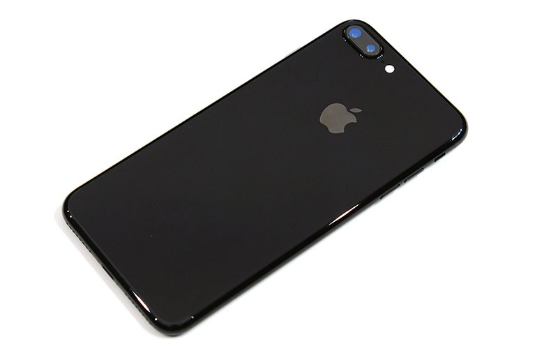 美如和田墨玉：iPhone 7 亮黑真机图赏！