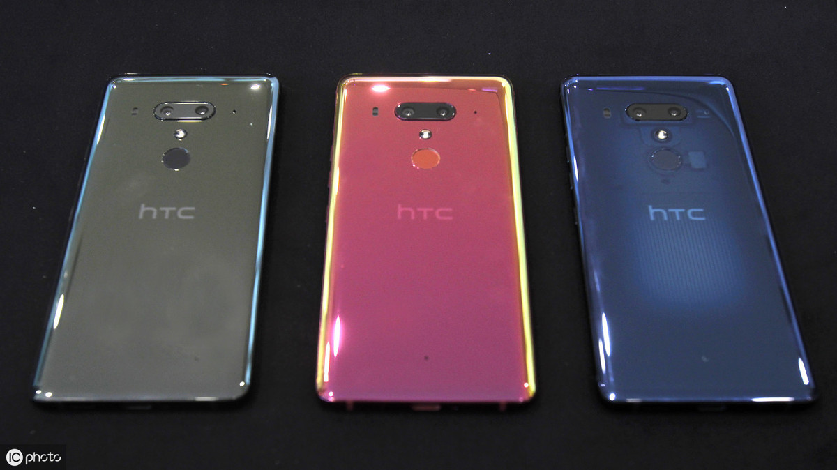 5G手机热点频出，谁还记得生产出第一部智能手机的HTC?