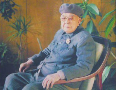 半生献身军事教育事业的长寿将军——刘忠