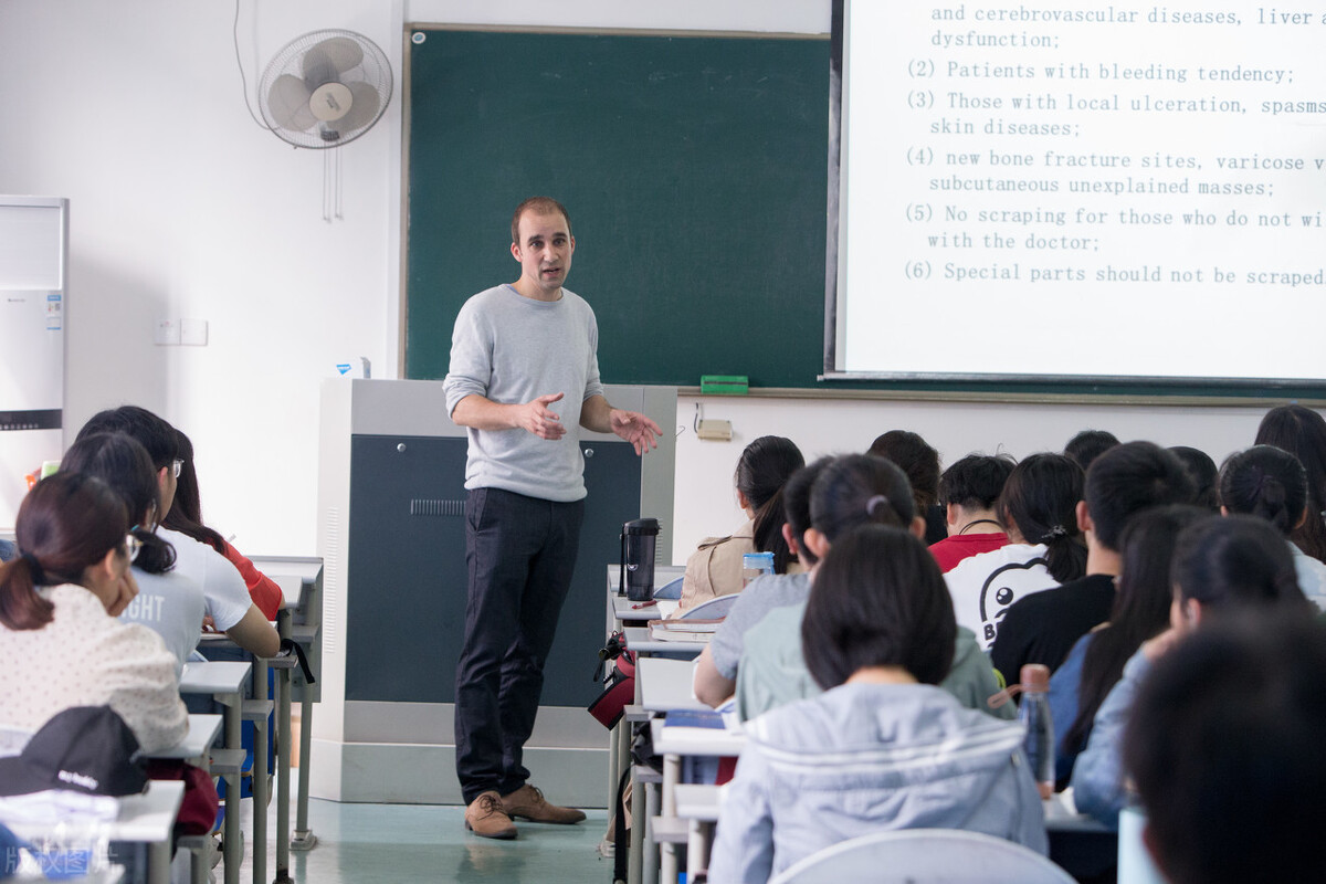 2022年医学考研十大高校推荐篇：华中科技大学