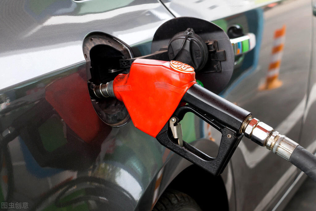 今日油价｜3月1日最新92,95汽油、柴油价格，后天油价上涨