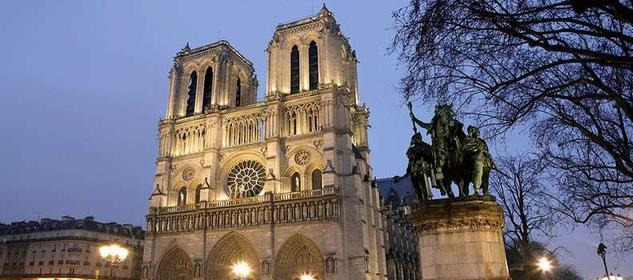 世界知名建筑——法国巴黎圣母院