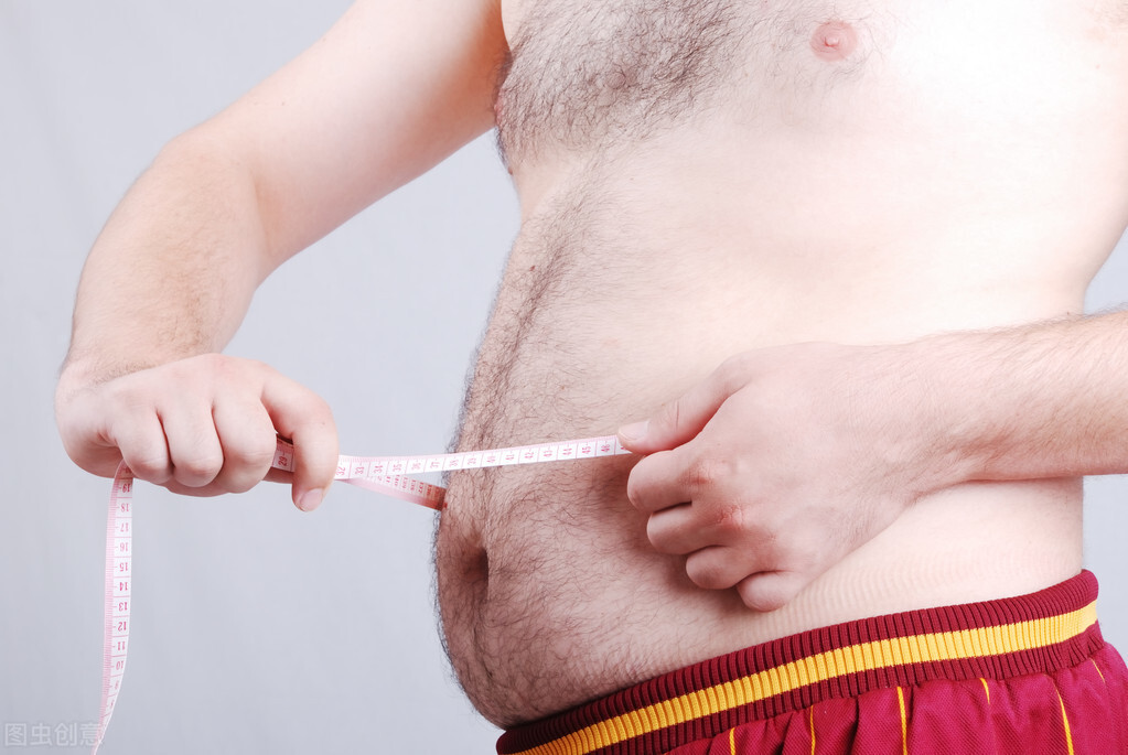 4個原因導致內髒脂肪過多！只有改掉，才能讓腹部恢復平坦