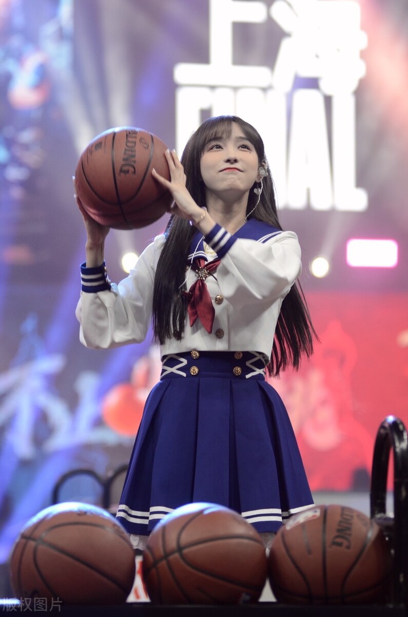 馬布里助戰(zhàn)NBA3X全國各地決賽，與SNH48美女pk寶刀未老