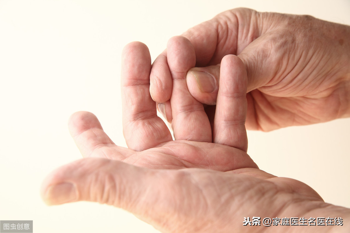 肺部受损时，手指会出现4个症状，检查刻不容缓，避免拖成肺癌