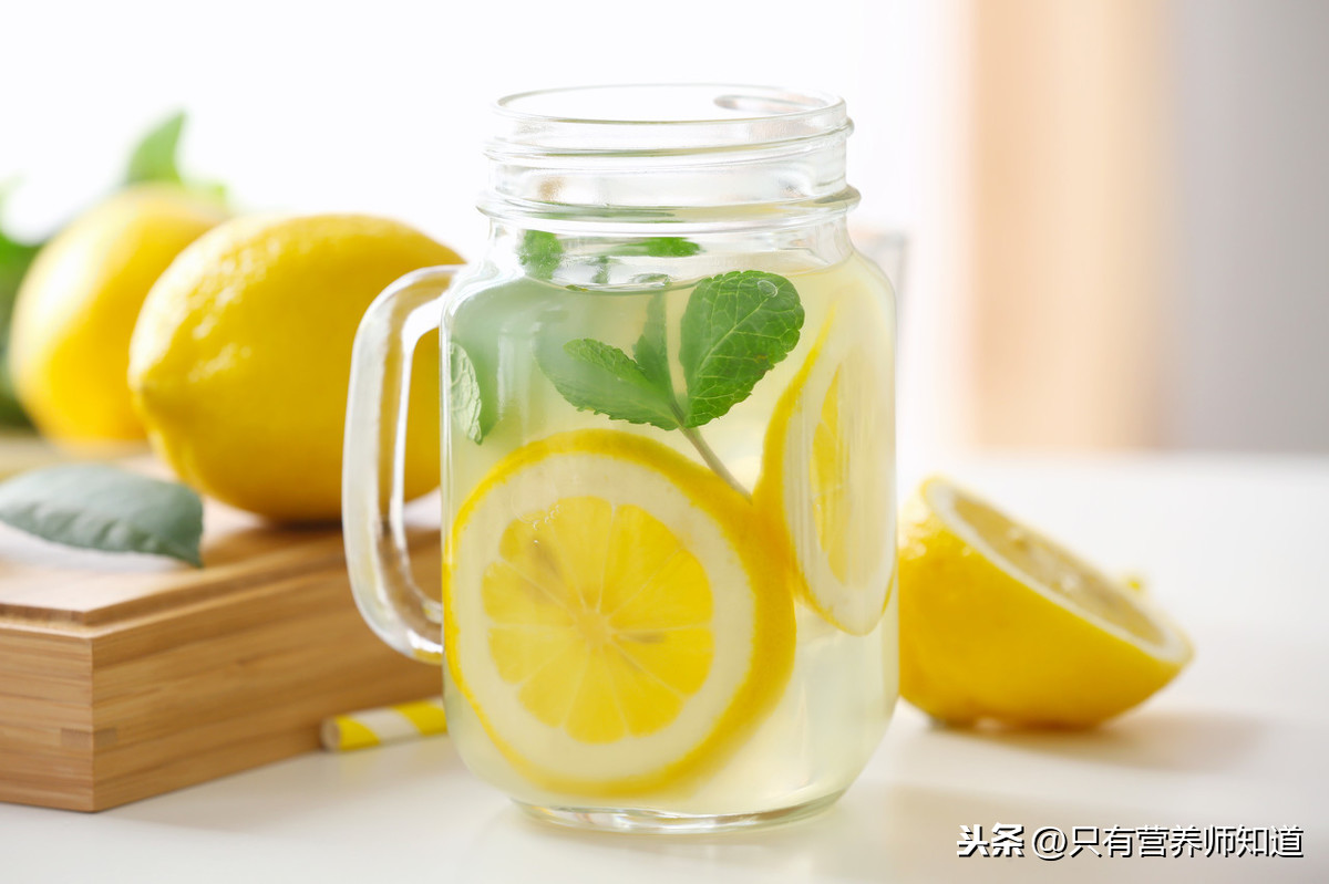 坚持喝一个月柠檬水身体会有怎样的变化？