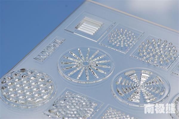 荷兰Luxexcel借助控制程序提高3D打印镜片质量