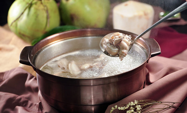 寻味海南“style” 一起干了这碗椰子鸡汤！