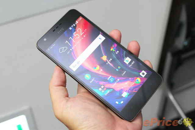 新闻媒体评HTC Desire 10:这也许是最好是的Desire手机上