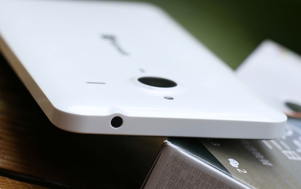 Nokia血系，5.7寸lumia640XL僅599，最好備用機