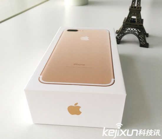 iphone7 Plus中国发行版拆箱测评：iPhone7P值得购买么？