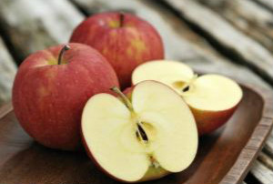 樱桃、苹果的核有氰化物？误食不一定会中毒