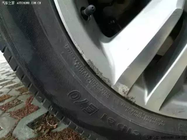 洗车店免费送的轮胎油怎么样 会腐蚀轮胎吗