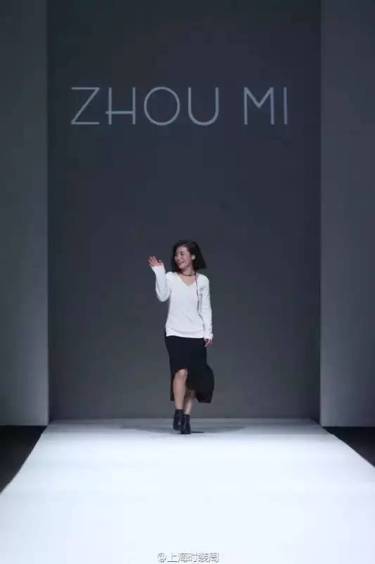 esee X 上海时装周「17日回顾」|ZHOU MI X esee 诠释全新高端女装风格
