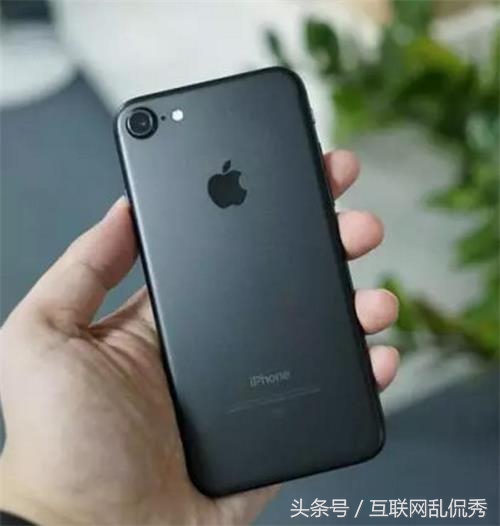 如今iPhone6S才算是最值得购买的手机上，不相信说让你听