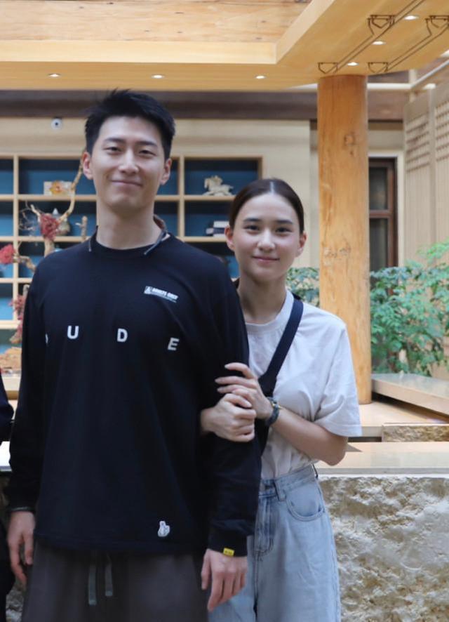 窦骁:与2位富家女擦肩而过,俘获“最美千金”何