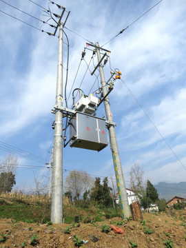 分时电价来了，如何用电才能做到省钱还省心，来听听老电力怎么说