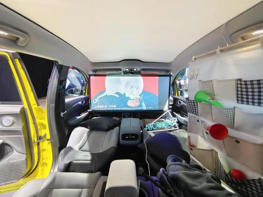 充电5分钟，高速行驶2小时？试驾广汽AION V Plus