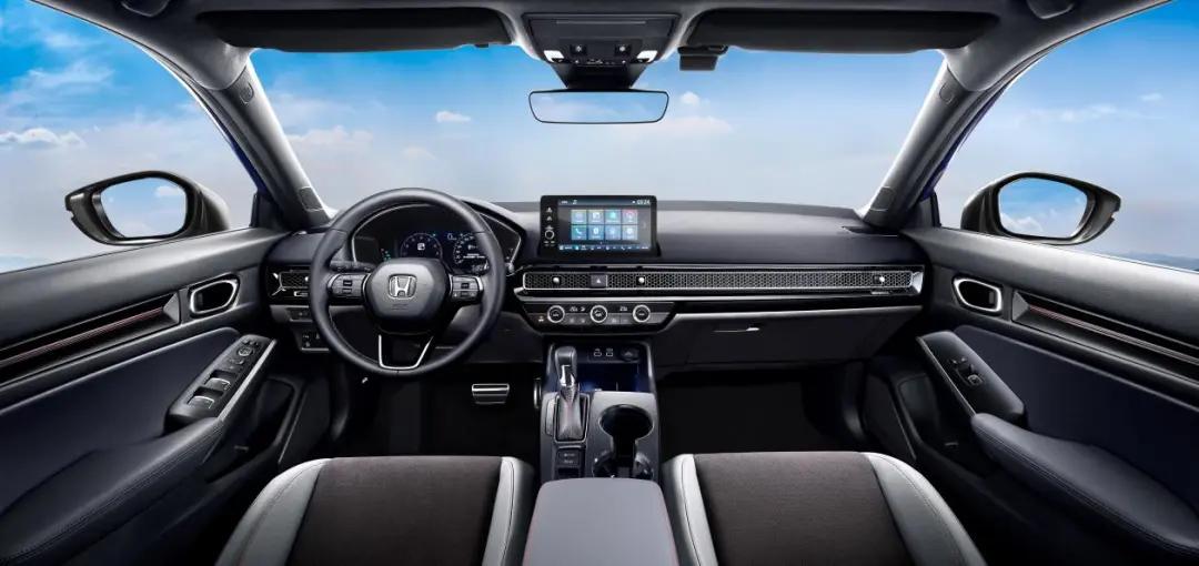 十一代思域上市，网友热评第一：那个少年已经懂事了