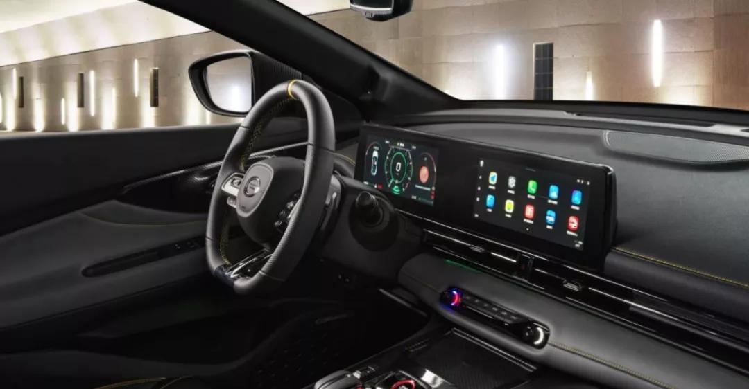 和思域比动力，和领克03比空间，影豹能引爆运动家轿市场吗？