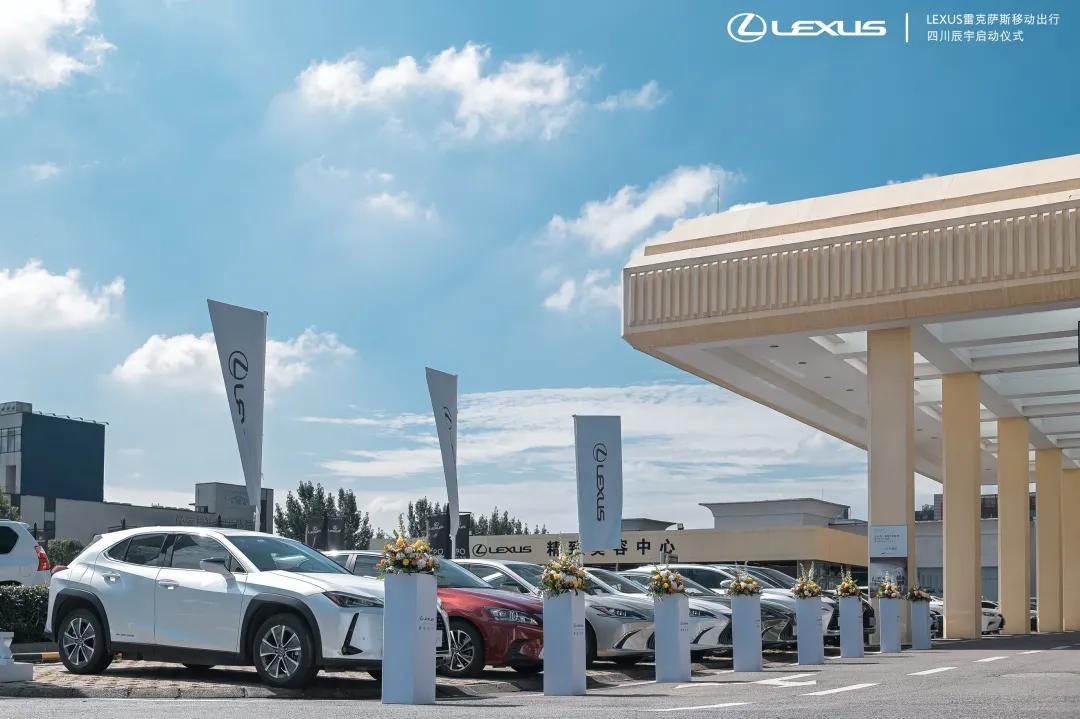 在豪华品牌经销商租车，是怎样一种体验