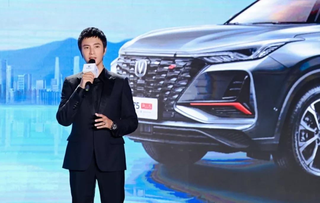 10-15万SUV这么多，为什么两年就有40万用户选择了长安CS75PLUS