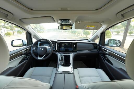 四款20万级主流MPV对比，看家用MPV到底怎么选？