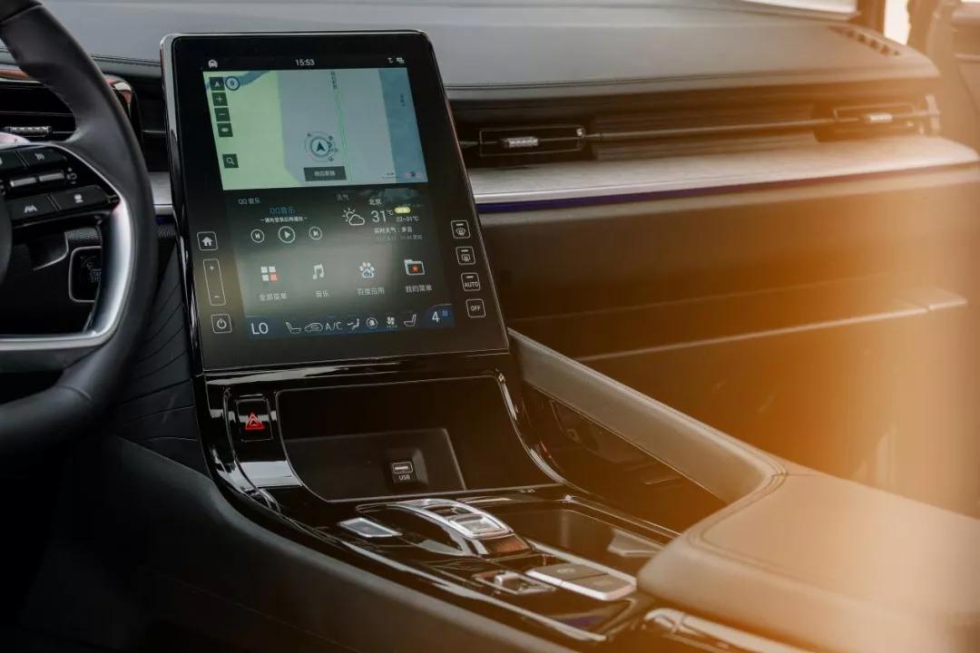 比奥德赛尺寸大，比传祺M8价格低，这款合资中大型MPV值得一看