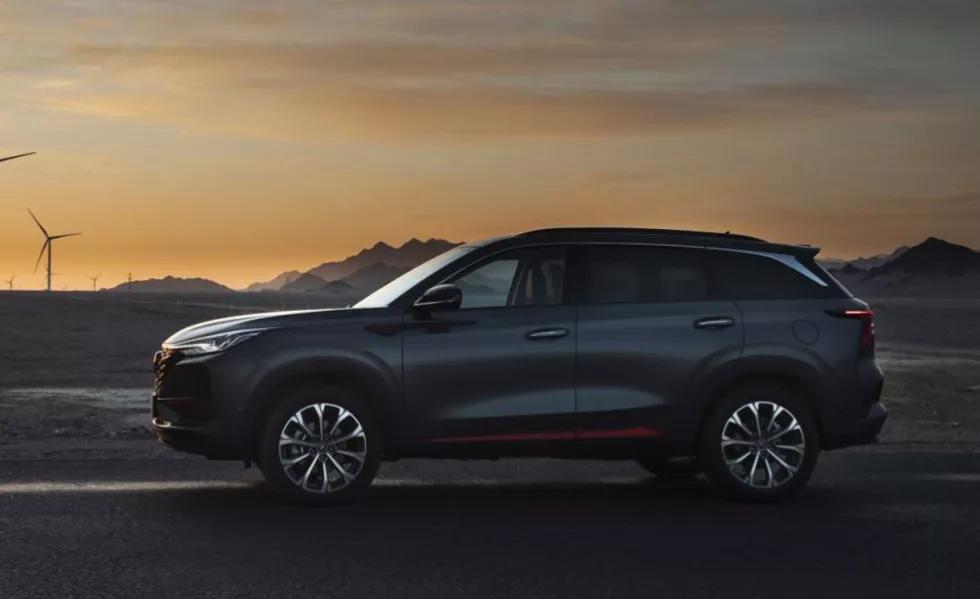 10-15万SUV这么多，为什么两年就有40万用户选择了长安CS75PLUS