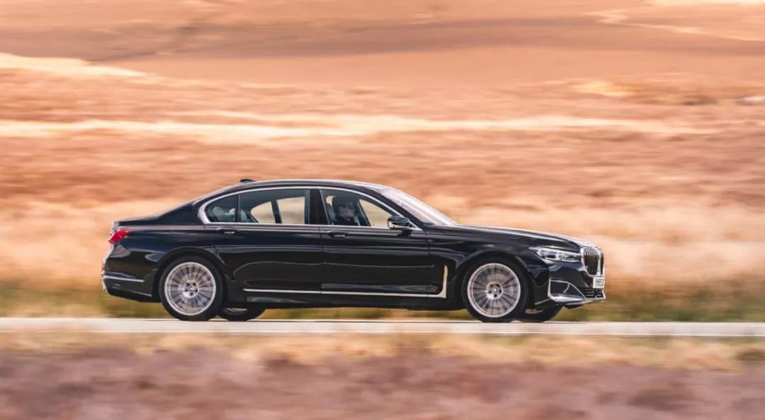 车载音响品牌PK，花钱选装音响到底值不值？