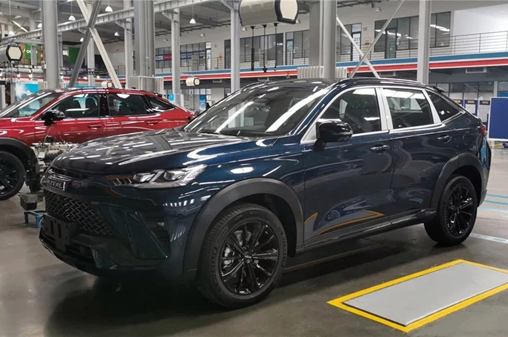 哈弗全新SUV實(shí)車曝光，搭1.5T混動(dòng)，配大尾翼，外觀很運(yùn)動(dòng)