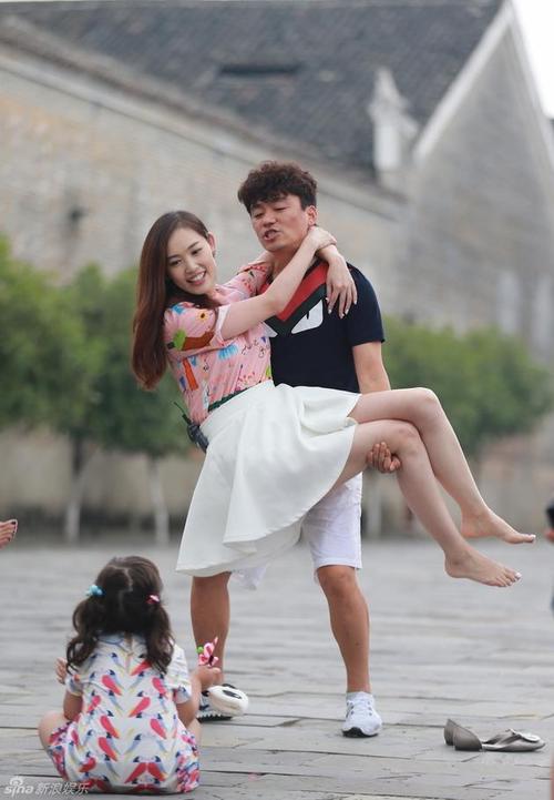 王宝强离婚案再生玄机，生日第二天遇车祸，任