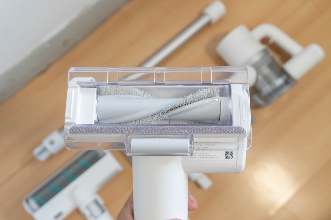 清扫房间一次搞定，华为荣耀吸尘器CLEA吸拖一体还抗菌